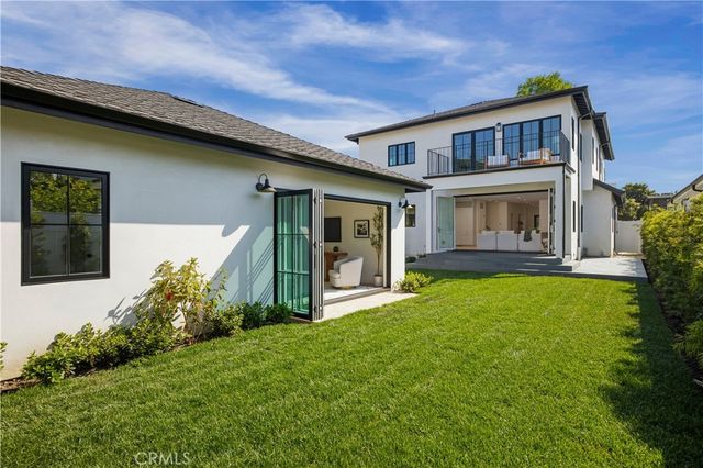 2134 Greenfield Avenue, Los Angeles, CA 90025