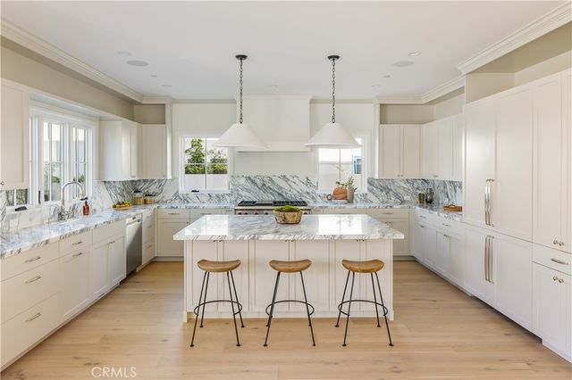 2134 Greenfield Avenue, Los Angeles, CA 90025