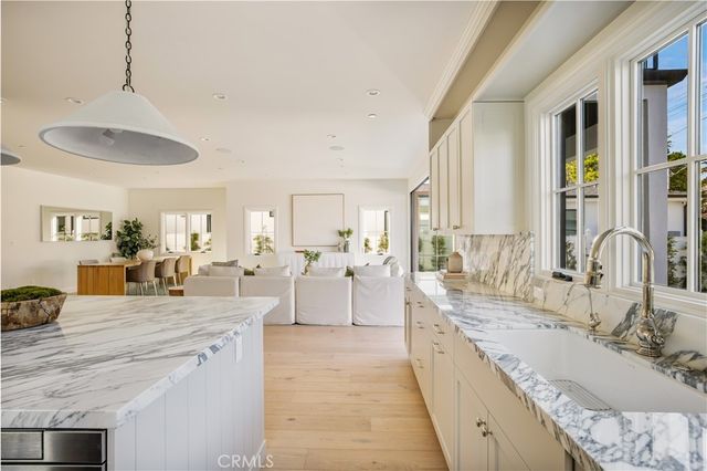 2134 Greenfield Avenue, Los Angeles, CA 90025