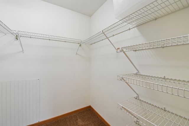 8037 Xerxes Avenue S 135, Bloomington, MN 55431