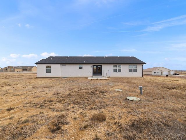 1647 N Calle Rosa Dr, Pueblo West, CO 81007
