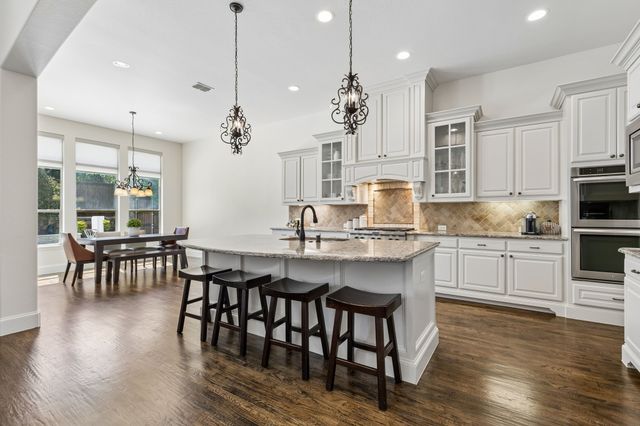 7158 Kentwood Drive, Frisco, TX 75034