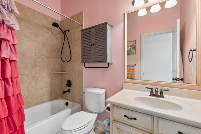7158 Kentwood Drive, Frisco, TX 75034