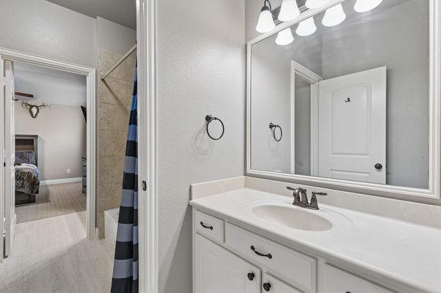 7158 Kentwood Drive, Frisco, TX 75034