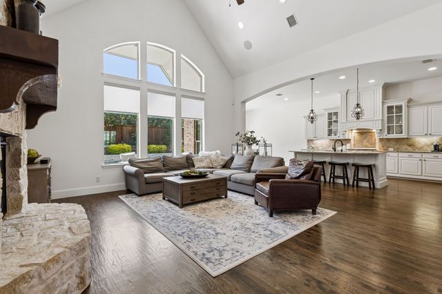 7158 Kentwood Drive, Frisco, TX 75034