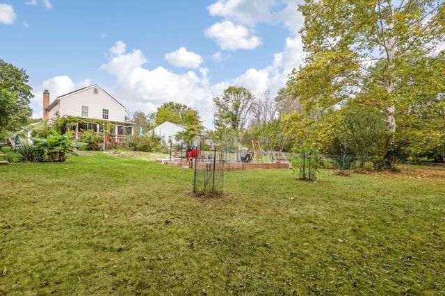 3161 Bowdoin Circle, Columbus, OH 43204