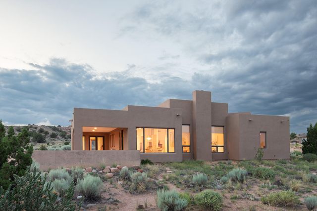 2221 VENADA Road, Rio Rancho, NM 87144