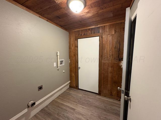 4514 S BONHAM Street, Amarillo, TX 79110