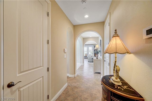 1214 Calcione Drive, Henderson, NV 89011