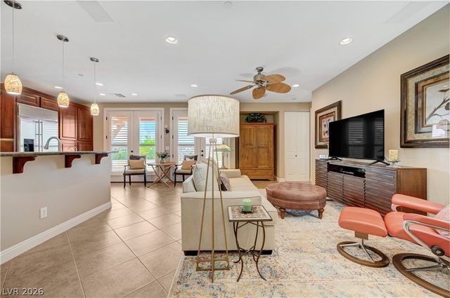 1214 Calcione Drive, Henderson, NV 89011