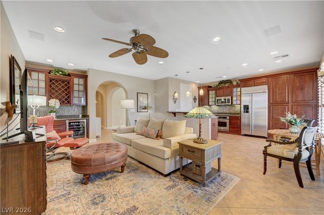 1214 Calcione Drive, Henderson, NV 89011