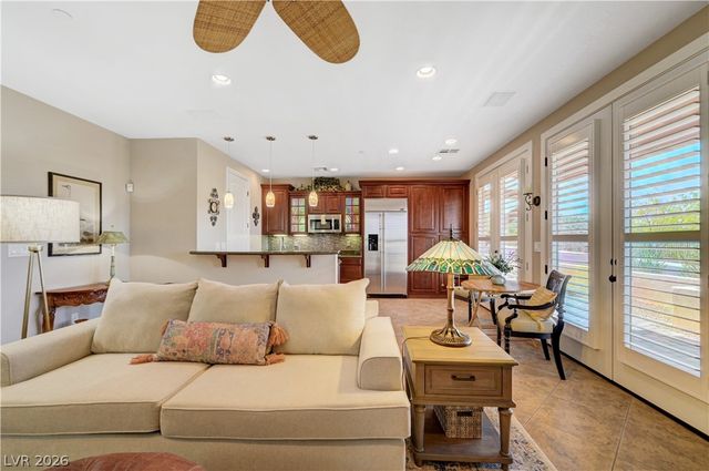 1214 Calcione Drive, Henderson, NV 89011