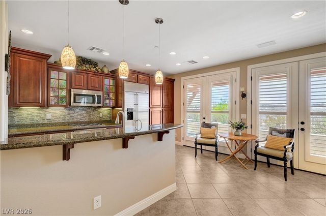 1214 Calcione Drive, Henderson, NV 89011