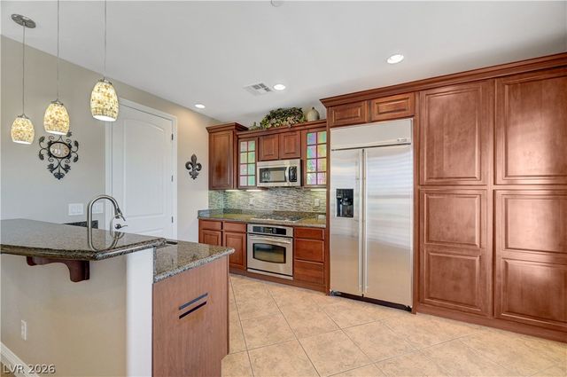 1214 Calcione Drive, Henderson, NV 89011