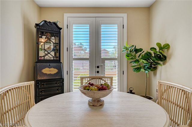 1214 Calcione Drive, Henderson, NV 89011