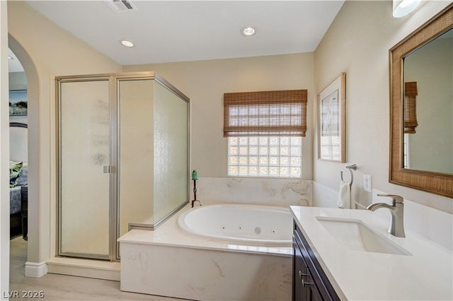 1214 Calcione Drive, Henderson, NV 89011