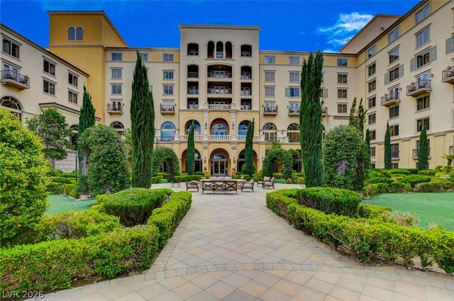 1214 Calcione Drive, Henderson, NV 89011