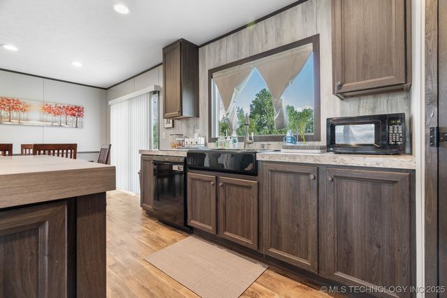 5941 Feather Street, Kingston, OK 73439