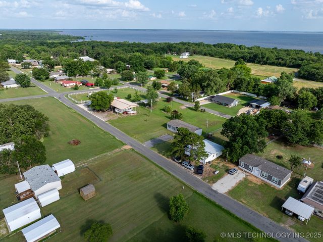 5941 Feather Street, Kingston, OK 73439