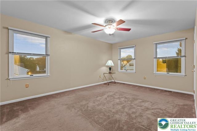 5443 Caitlyn Drive, North Whitehall Twp, PA 18059