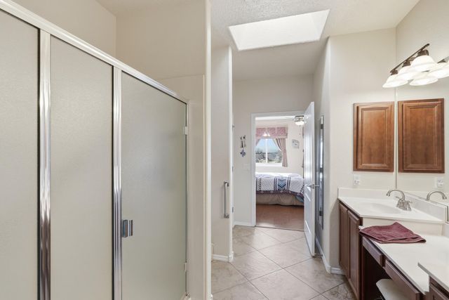 800 Desert Marigold Court, Bernalillo, NM 87004
