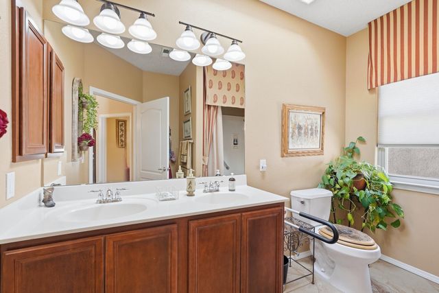 800 Desert Marigold Court, Bernalillo, NM 87004