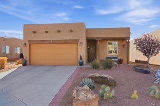 800 Desert Marigold Court, Bernalillo, NM 87004