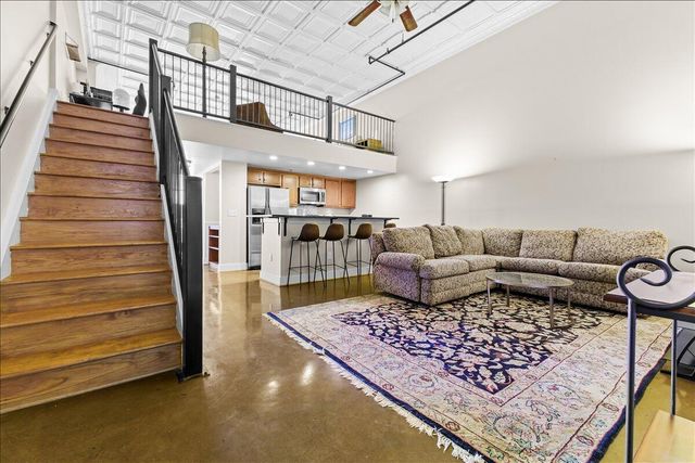 319 Campbell AVE SW 101, Roanoke, VA 24016