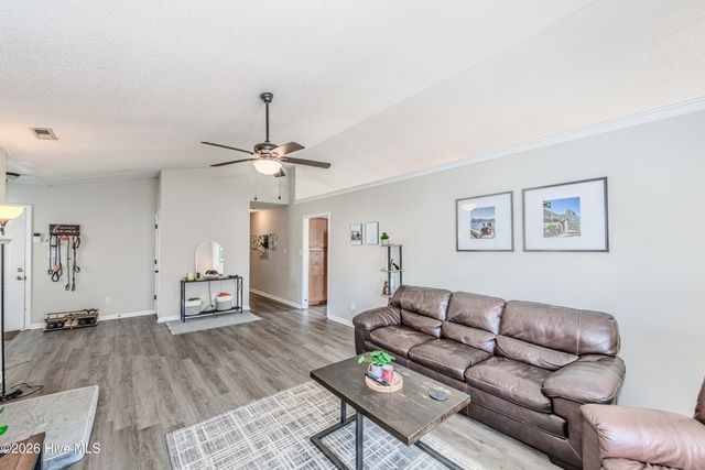 126 Forest Bluff Drive, Jacksonville, NC 28540