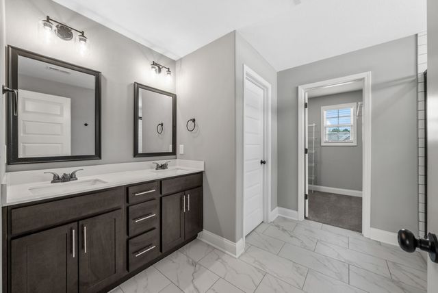 882 Limestone Way, Clarksville, TN 37043
