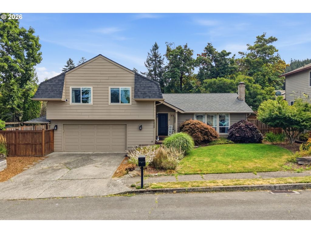 2430 Sw WILLOWBROOK Ave, Gresham, OR 97080