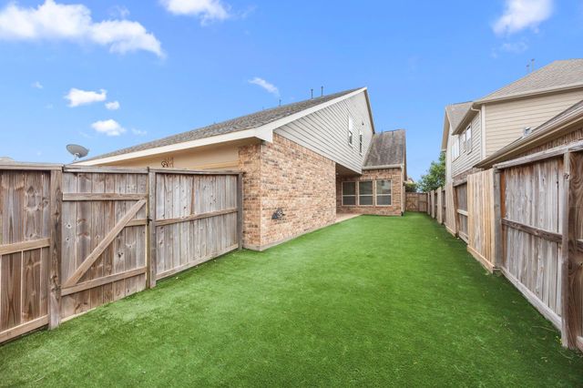 19622 Chaparral Berry Drive, Cypress, TX 77433