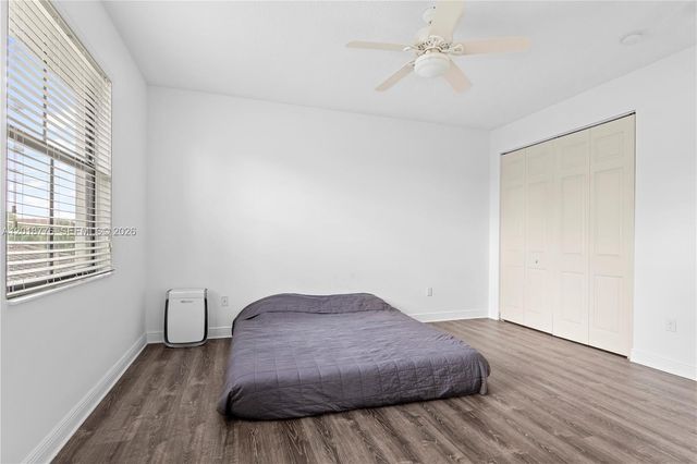 4081 NW 85th Dr, Cooper City, FL 33024