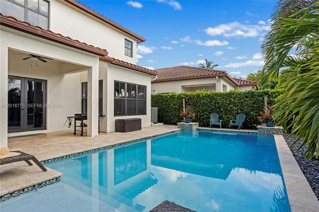 4081 NW 85th Dr, Cooper City, FL 33024