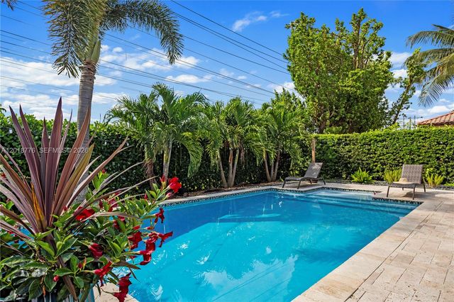4081 NW 85th Dr, Cooper City, FL 33024