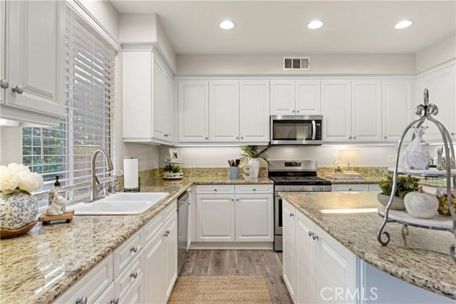 28824 Bristol Road, Temecula, CA 92591