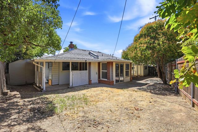 6205 Dundee Dr, North Highlands, CA 95660