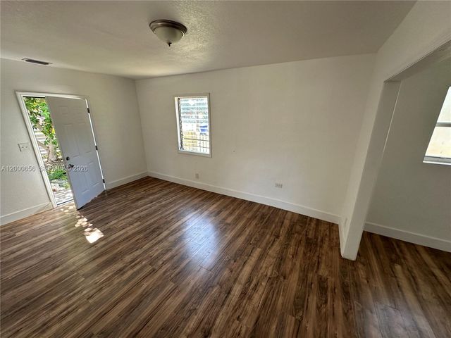 5646 NW 3rd Ave 0, Miami, FL 33127