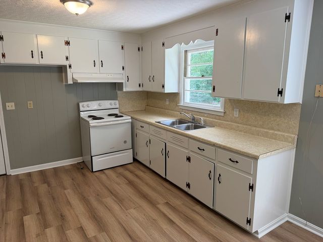 1113 Normandale, Dothan, AL 36301