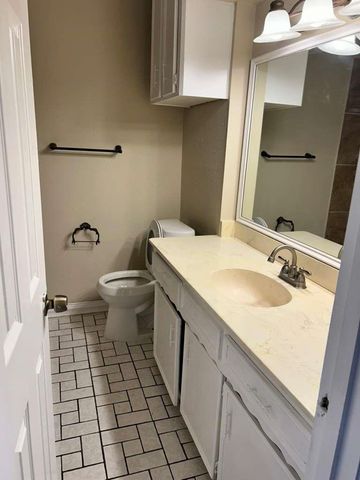 12322 South Drive, Houston, TX 77099