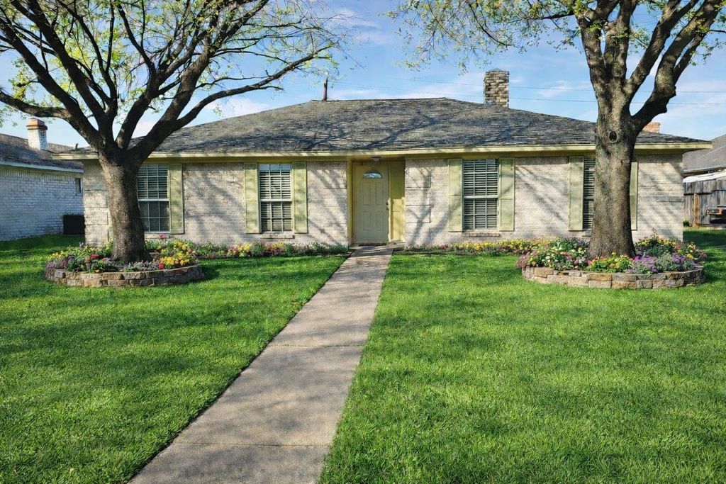 12322 South Drive, Houston, TX 77099