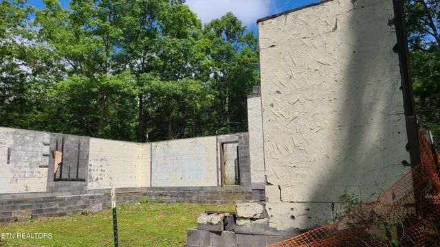 4050 Chamberlain Lane, Sevierville, TN 37862