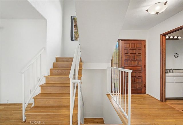 214 Topaz Street, Redondo Beach, CA 90277