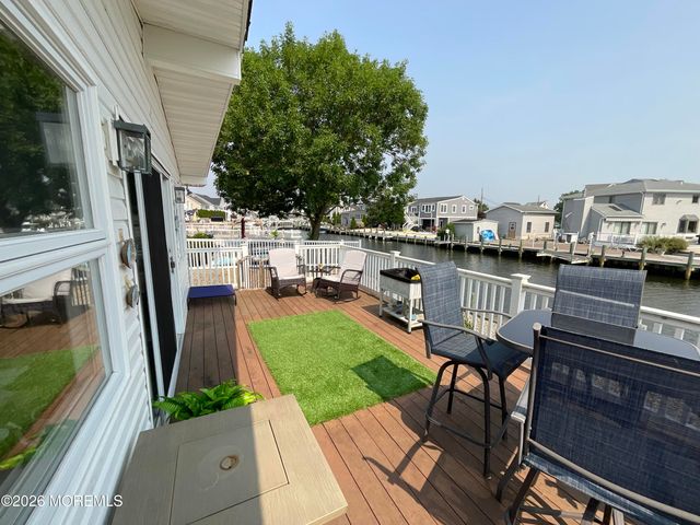 43 Topsail Road, Brick, NJ 08723