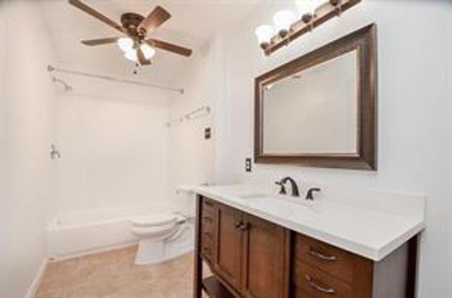 9707 Richmond Avenue 46, Houston, TX 77042