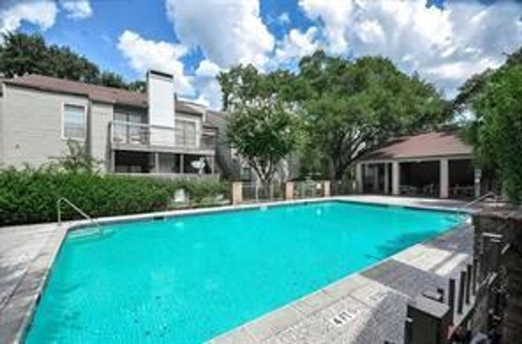 9707 Richmond Avenue 46, Houston, TX 77042