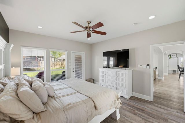 3411 Ripplewind Court, Montgomery, TX 77356