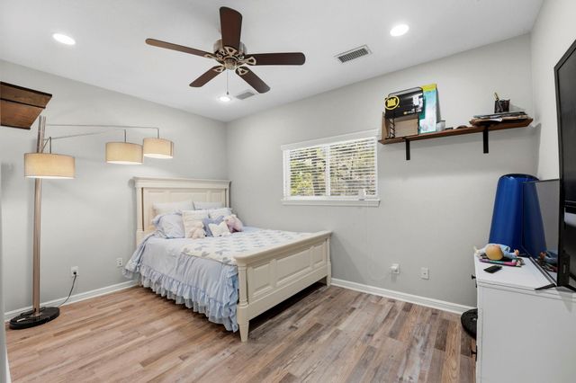 3411 Ripplewind Court, Montgomery, TX 77356