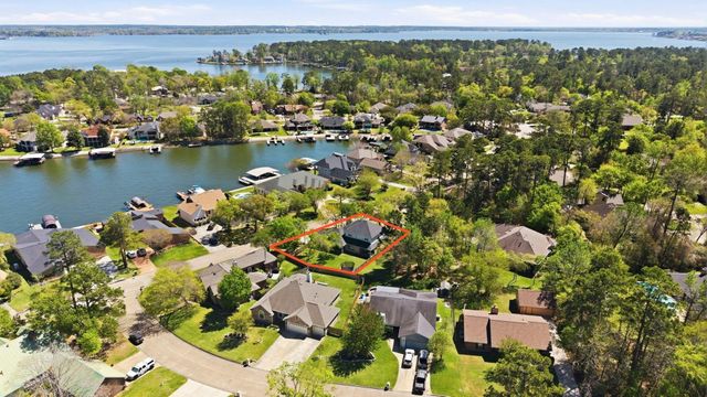 3411 Ripplewind Court, Montgomery, TX 77356