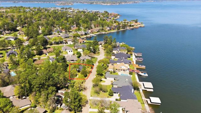 3411 Ripplewind Court, Montgomery, TX 77356